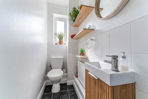 Photo 7- click for photo gallery